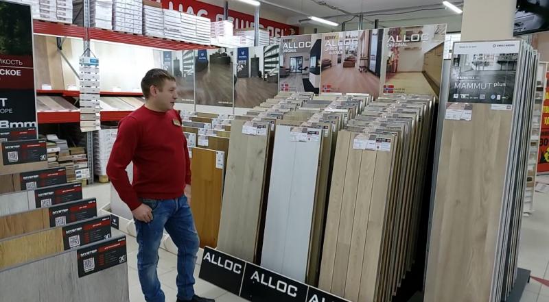 В этой статье мы дадим несколько советов, как гармонично подобрать цвет напольного покрытия к интерьеру.